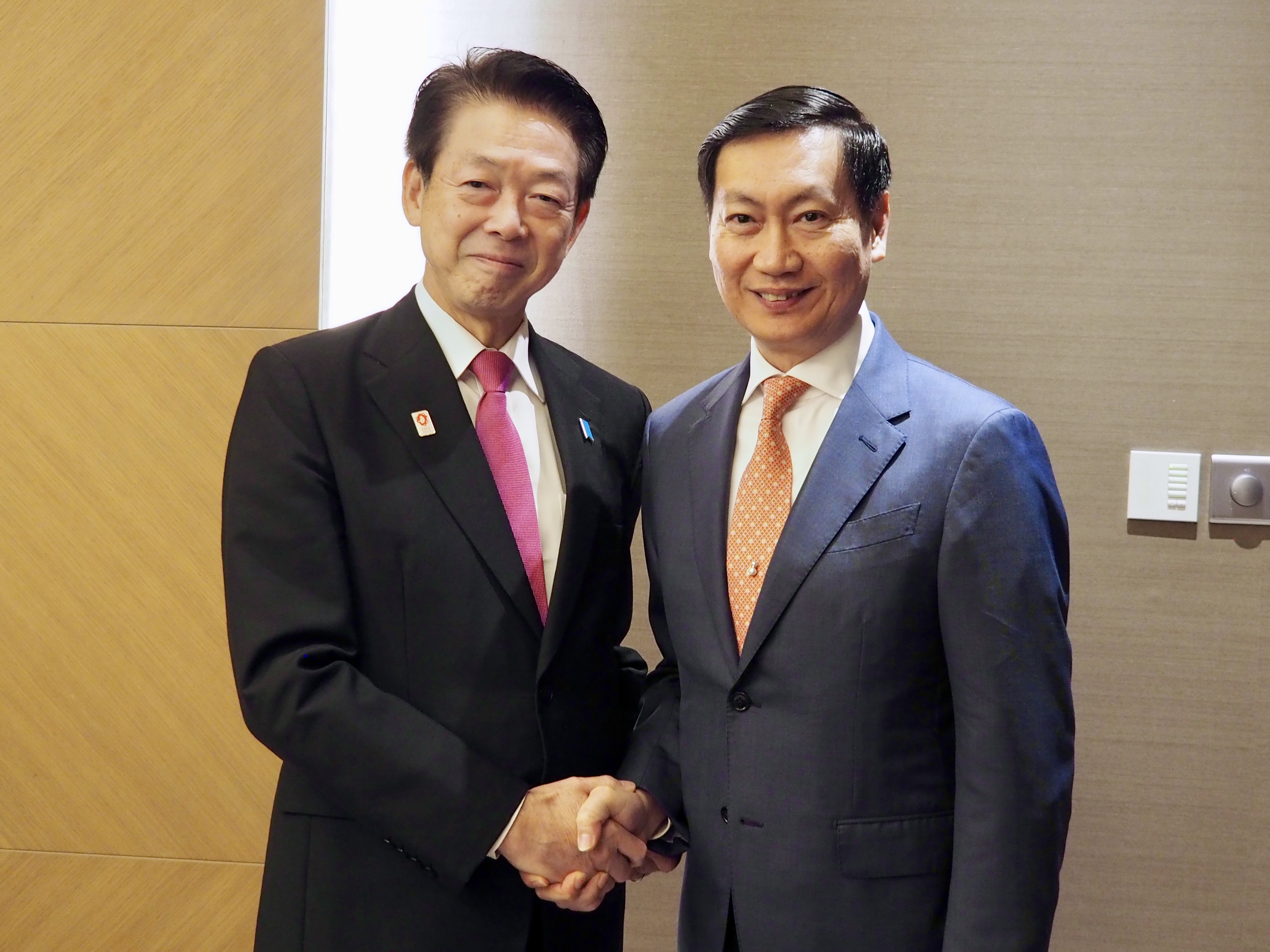 武藤経済産業大臣がラオス人民民主共和国に出張しました（METI/経済