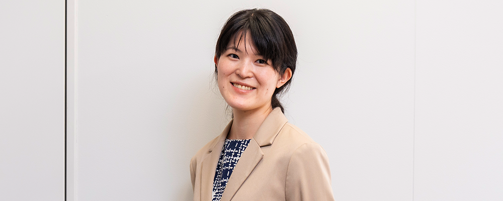 石川なな子の正面写真