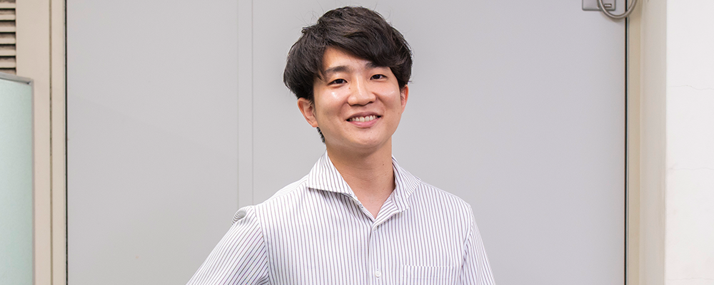 平井貴大の正面写真