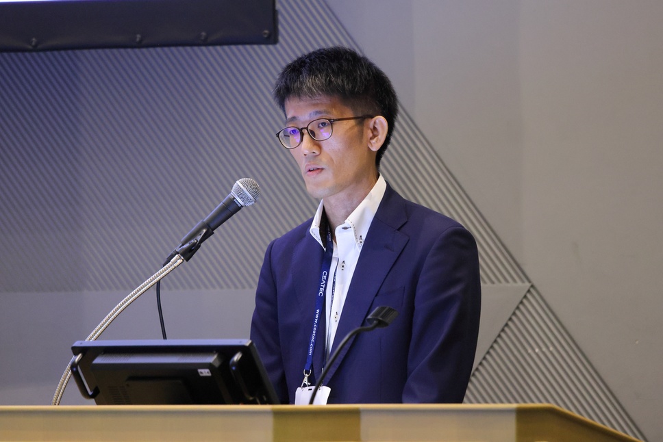 経済産業省 商務情報政策局 情報産業課 AI産業戦略室 室長補佐 能登 将成