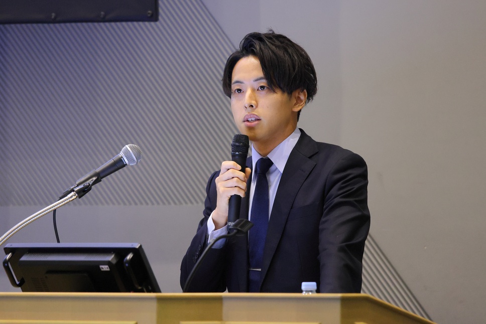 経済産業省 商務情報政策局 情報産業課 AI産業戦略室 統括補佐 秋元 裕太