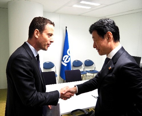 ネーグルCEOと西村経済産業大臣