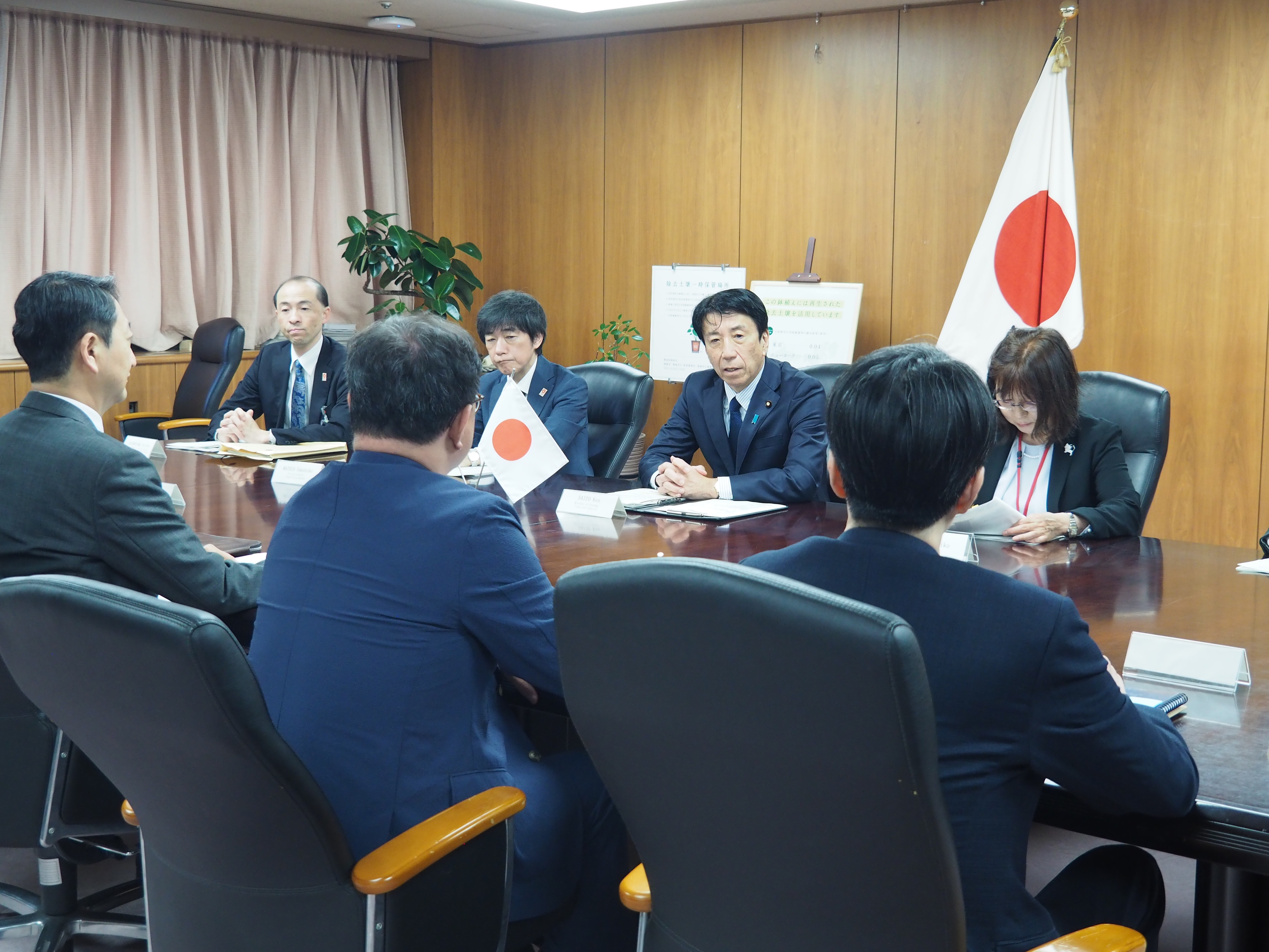 photo2