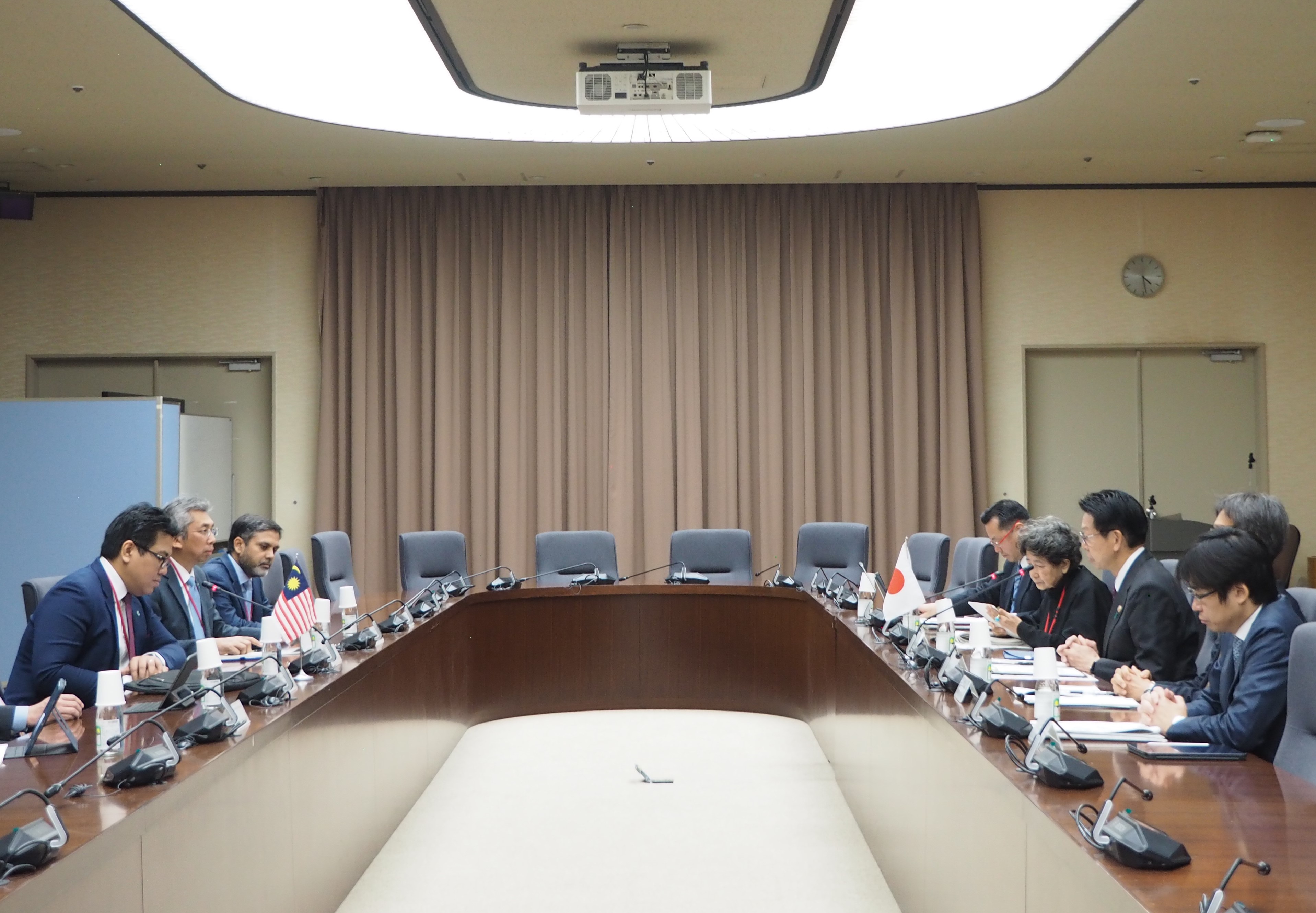 photo2