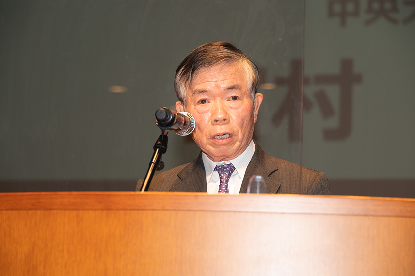 令和3年度の>挨拶・講演の様子 宮村中央大学名誉教授による基調講演